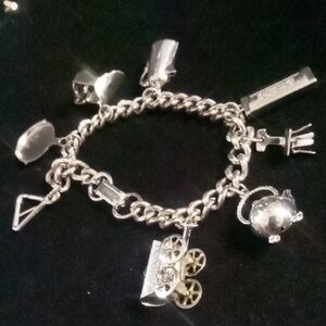 Vintage Charming Silver Bracelet with Unique western camp & Covered wagon Charm